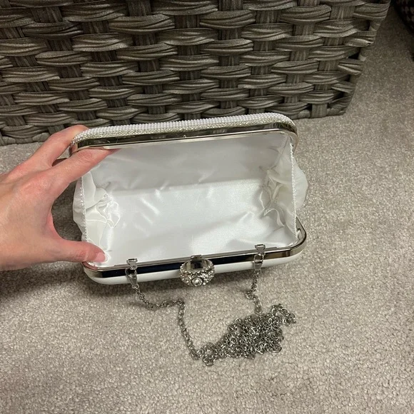 BRIDE beaded white clutch purse bag “bridal” wedding - Picture 3 of 5